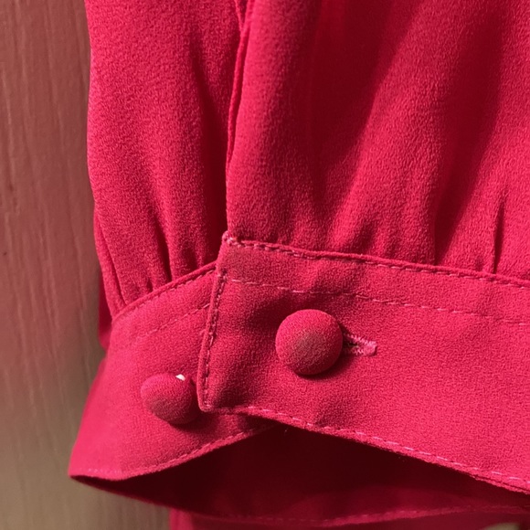 Josephine Sz 14 raspberry pleated blouse collared 3/4sleeves button closure wrap - Picture 8 of 10